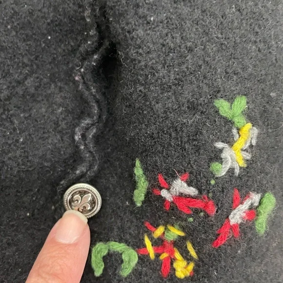 Two Turtle Doves by Sweet Potatoes wool sweater girls size 4 - Picture 4 of 4